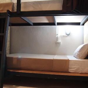 Chambre Juste Pour Femmes Dortoir